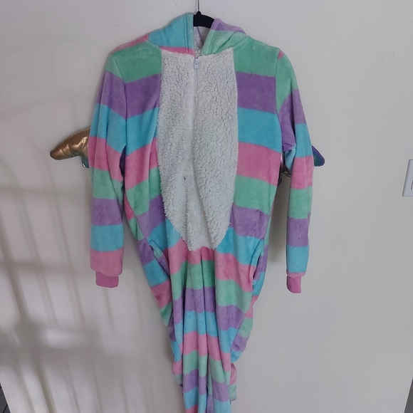 Unicorn vest - Picture 5 of 5